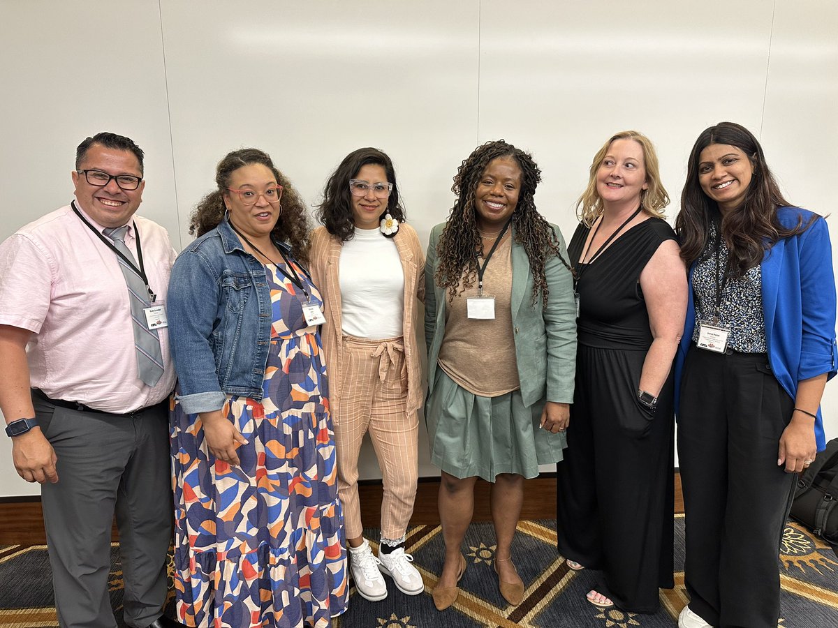 RudyChem's tweet photo. #CSTAEquityFellows and #microbitchampions representing in UCLA during the #CScoaching workshop.
#CSforCA #SeasonsOfCS https://t.co/b4pnwAacEq
