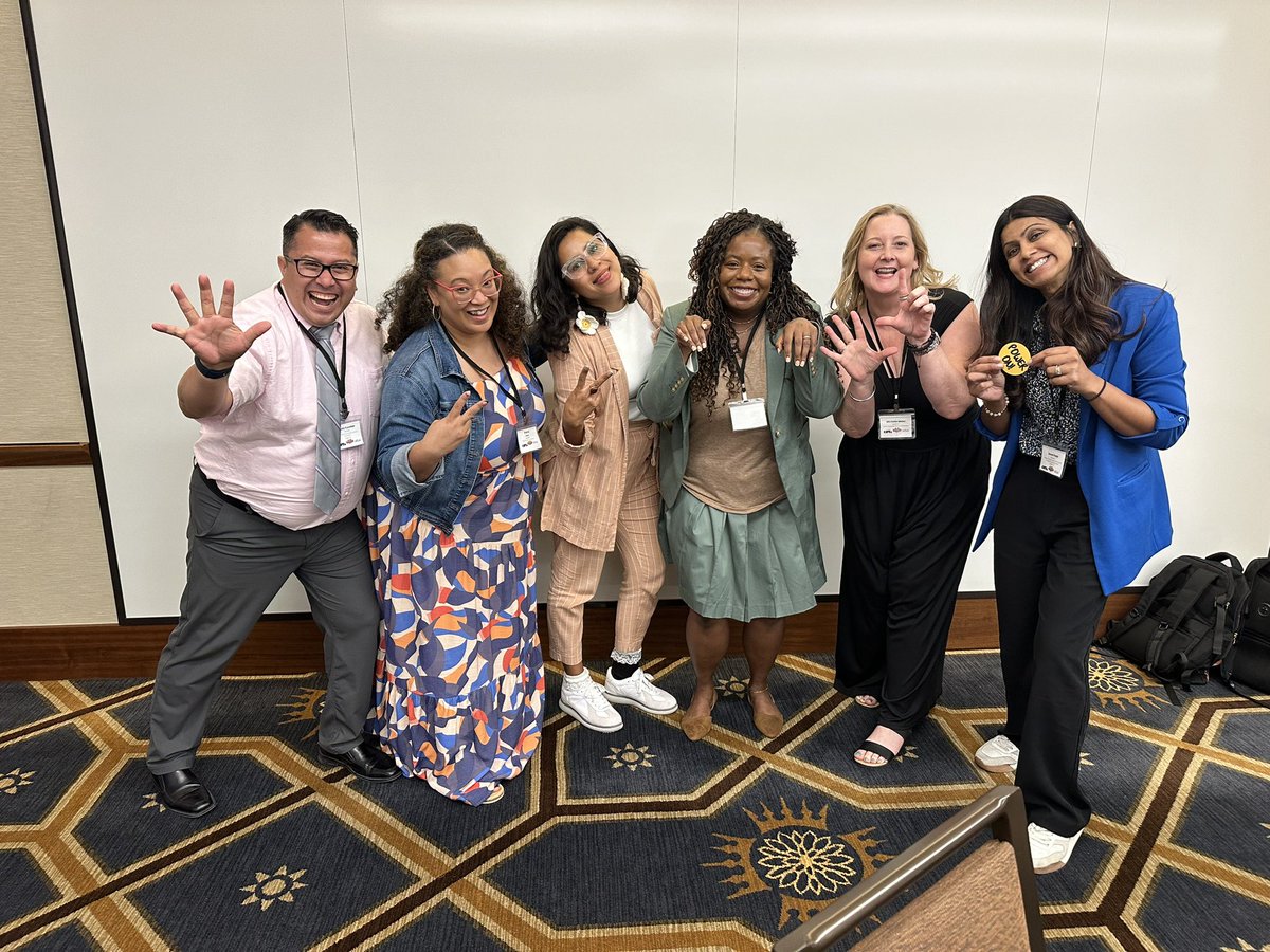 RudyChem's tweet photo. #CSTAEquityFellows and #microbitchampions representing in UCLA during the #CScoaching workshop.
#CSforCA #SeasonsOfCS https://t.co/b4pnwAacEq