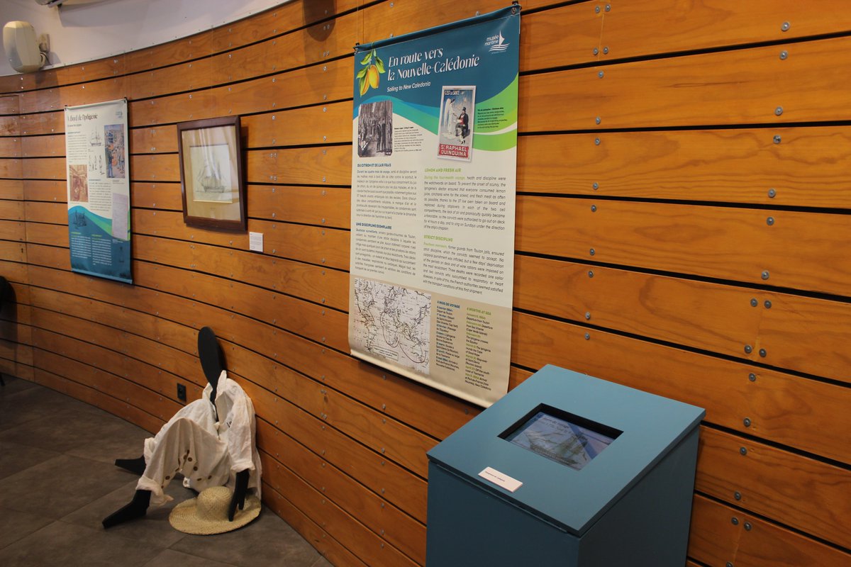 MuseeMaritimeNc's tweet photo. Nos premiers visiteurs découvrent la nouvelle exposition "L'Iphigénie, un premier convoi vers la Nouvelle-Calédonie" !
Pourquoi pas vous ? Le musée a le plaisir de vous accueillir le mercredi, vendredi et samedi de 9h à 16h. https://t.co/L0Z9QWrXxC