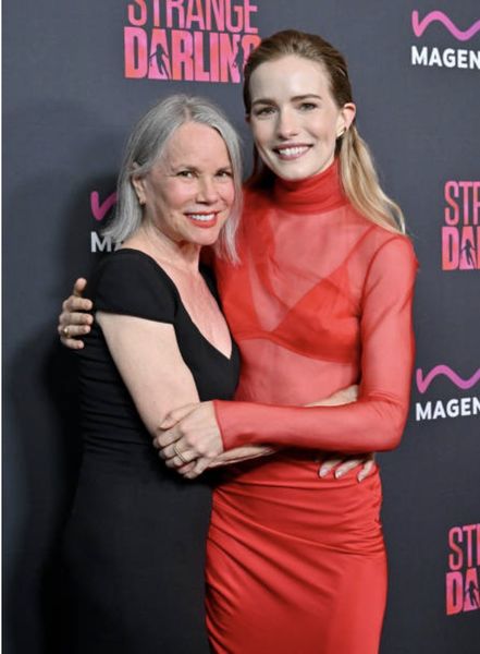 forbhershey's tweet photo. #BarbaraHershey @BarbaraHershey8 at the Premiere of the new movie #StrangeDarling https://t.co/3IYBSdgnPT