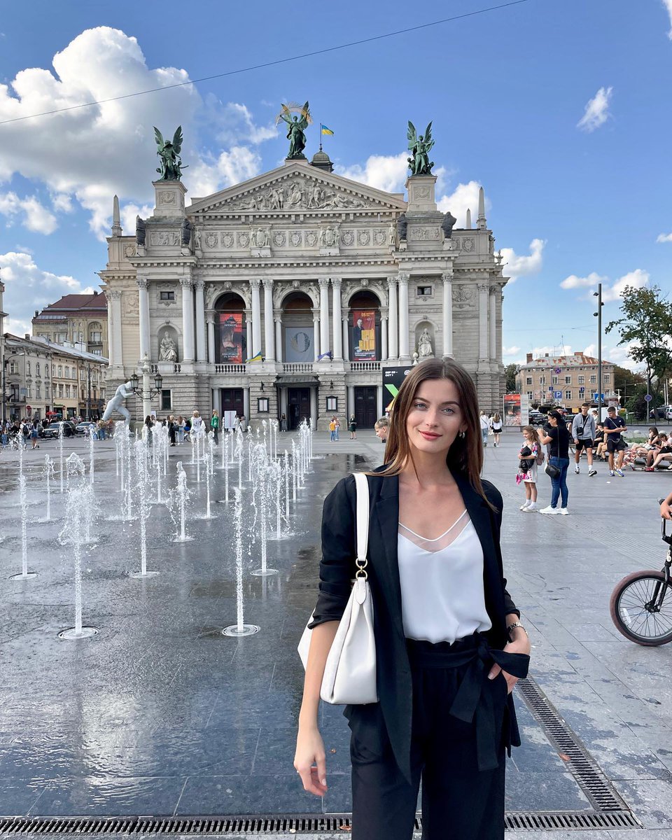 pol357's tweet image. End of Trip