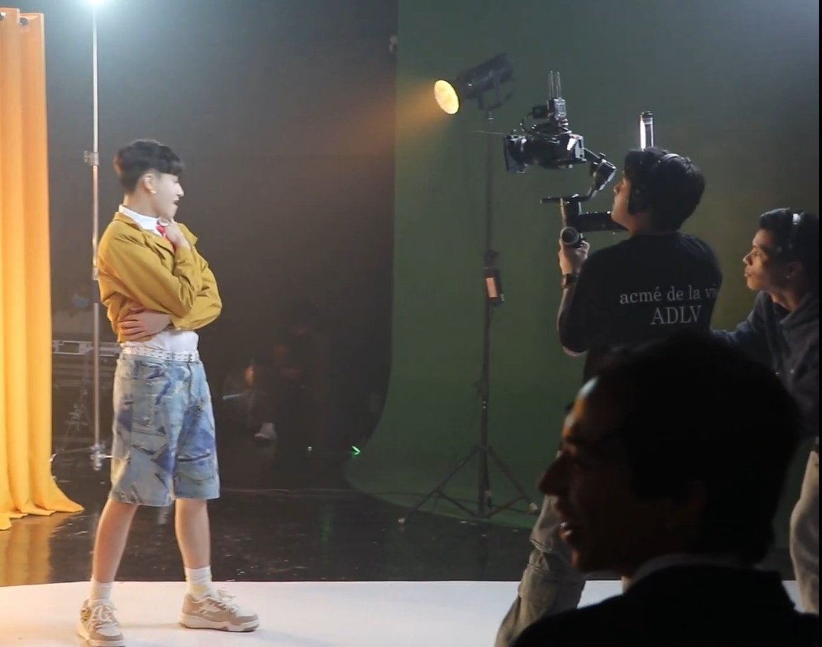 nicsuji's tweet photo. ah may watermark https://t.co/btl0yp62re