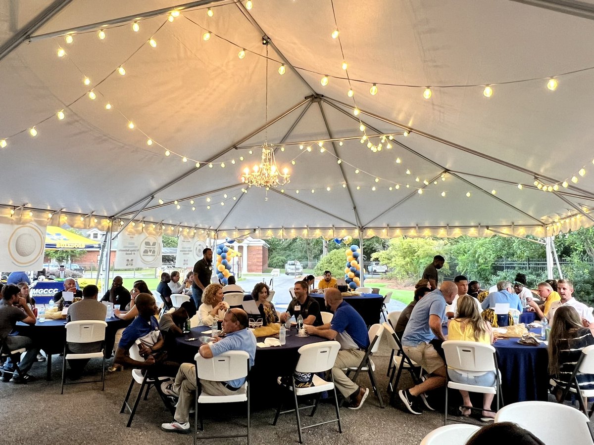 mary.graham tweet media