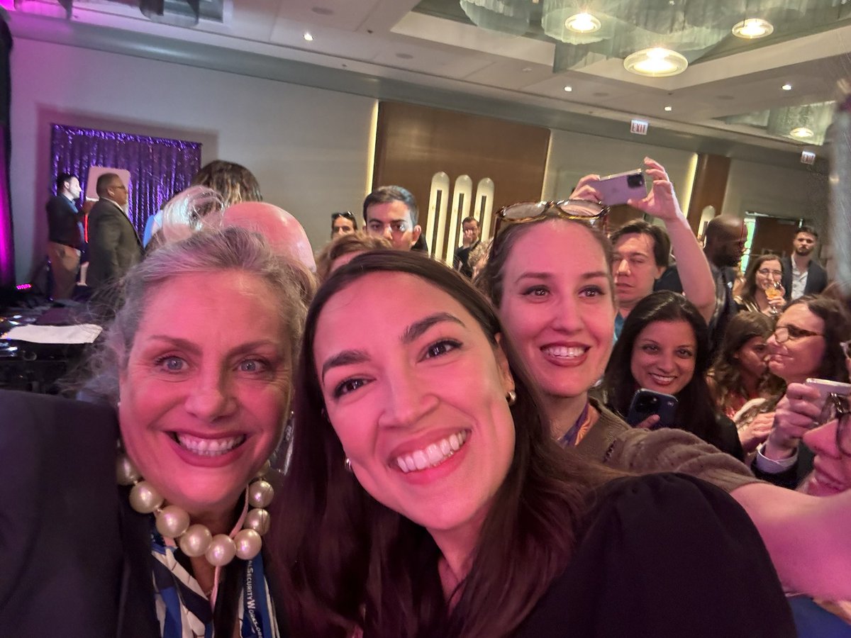 Dr. Jane George (@janegeorgetn) on Twitter photo And then this happened! She thanked me for running against Tim Burchett and wished me luck. She believes in Tennessee! <a href="/AOC/">Alexandria Ocasio-Cortez</a>. Please support our campaign. I think she is done being called “girl” in the halls of Congress. secure.actblue.com/donate/jgdnc And then this happened! She thanked me for running against Tim Burchett and wished me luck. She believes in Tennessee! <a href="/AOC/">Alexandria Ocasio-Cortez</a>. Please support our campaign. I think she is done being called “girl” in the halls of Congress. secure.actblue.com/donate/jgdnc