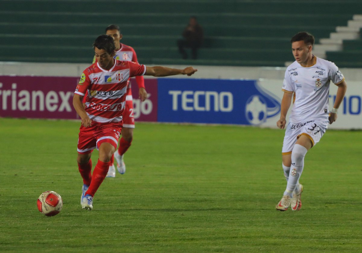 LosTiemposBol's tweet photo. #FinDelPartido
Independiente hizo respetar su casa y venció 3-0 a Real Santa Cruz en el duelo reprogramado y perteneciente a la fecha 8 de la Liga Tecno.
⚽ Francisco Gatti, Juan Godoy y Matías Romero en los goles para la victoria del equipo chuquisaqueño.
📸APG Noticias https://t.co/l1uQBXhfAj