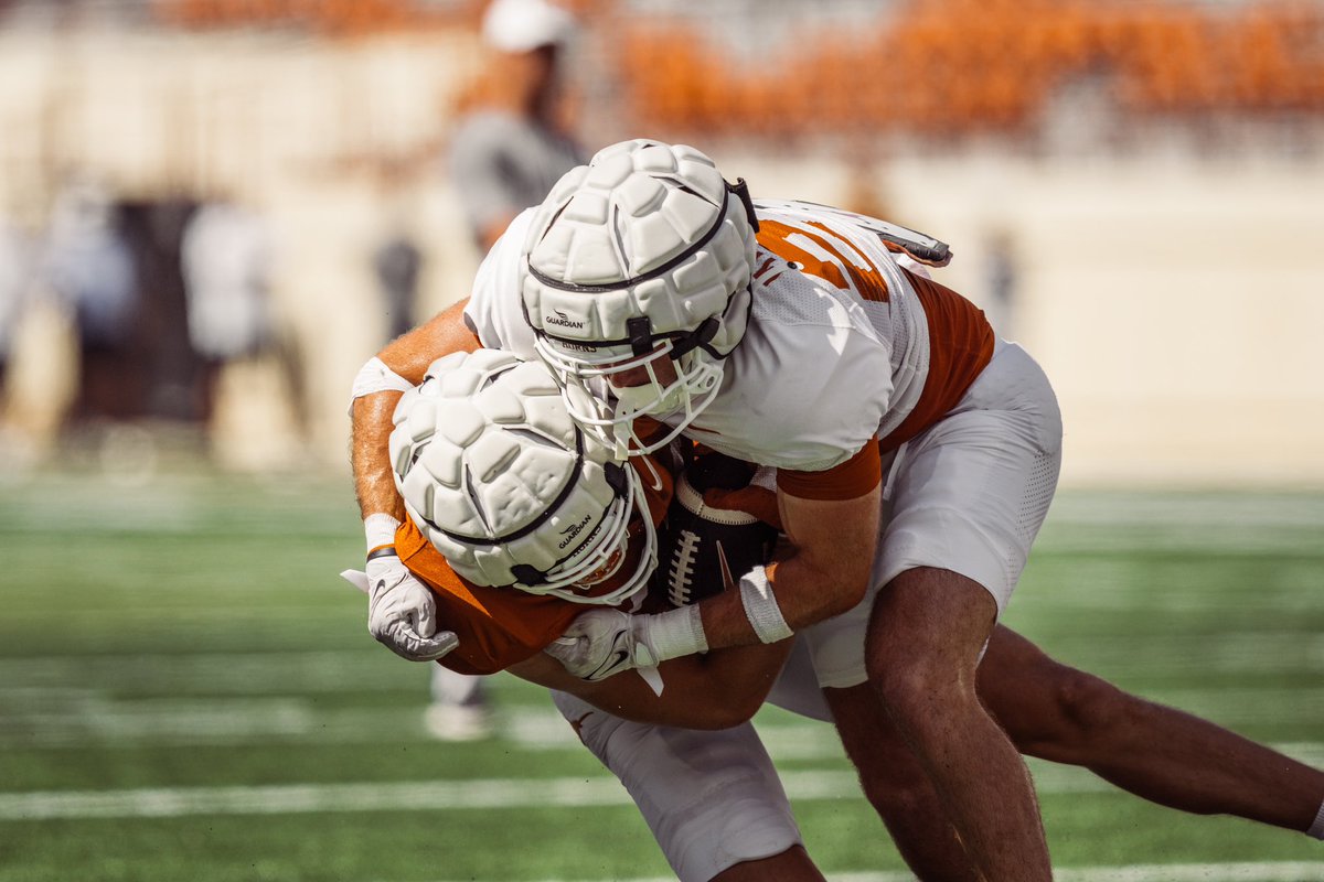 Texas Football tweet media
