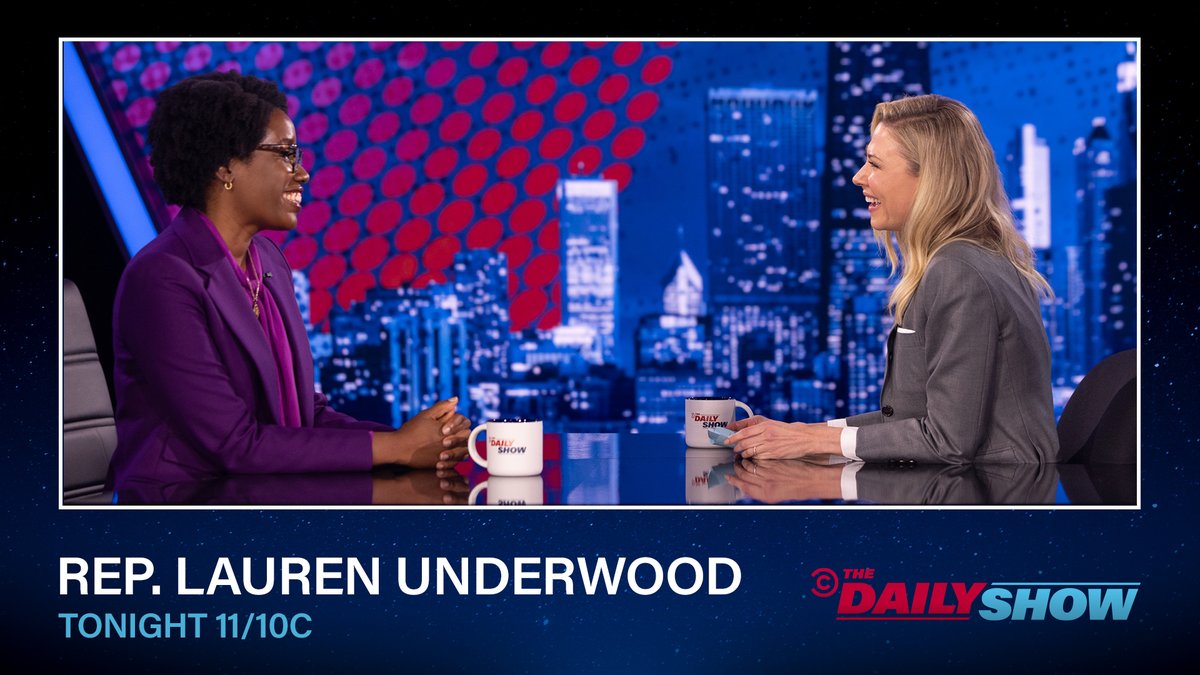 TONIGHT: Illinois Rep. <a href="/LaurenUnderwood/">Lauren Underwood</a> joins Desi Lydic at the DNC in Chicago to talk about working with Kamala Harris and improving maternal healthcare!