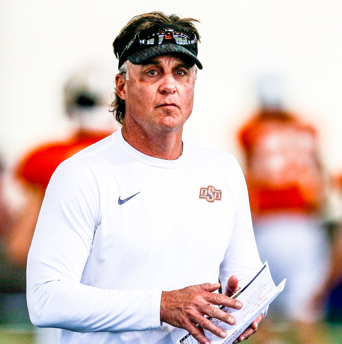 FOS's tweet photo. Last week, Mike Gundy complained about how players are constantly asking for more NIL money.

Today, Gundy praised the Cowboys' new NIL helmet initiative as "revolutionary."

@achristovichh's story ⬇️