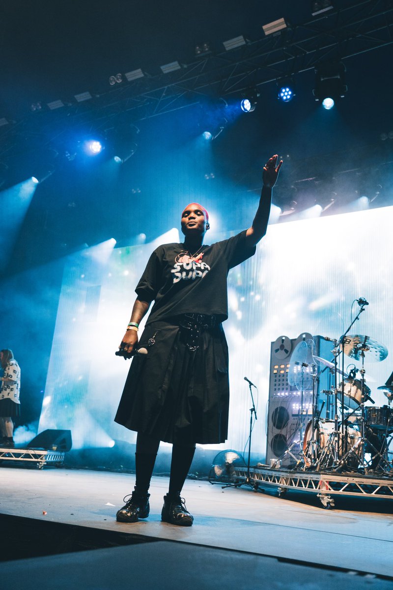 arloparks's tweet photo. .@allpointseastuk! @GreenManFest! we grooved supa hard 🤍 https://t.co/0rJ0Chhxd4
