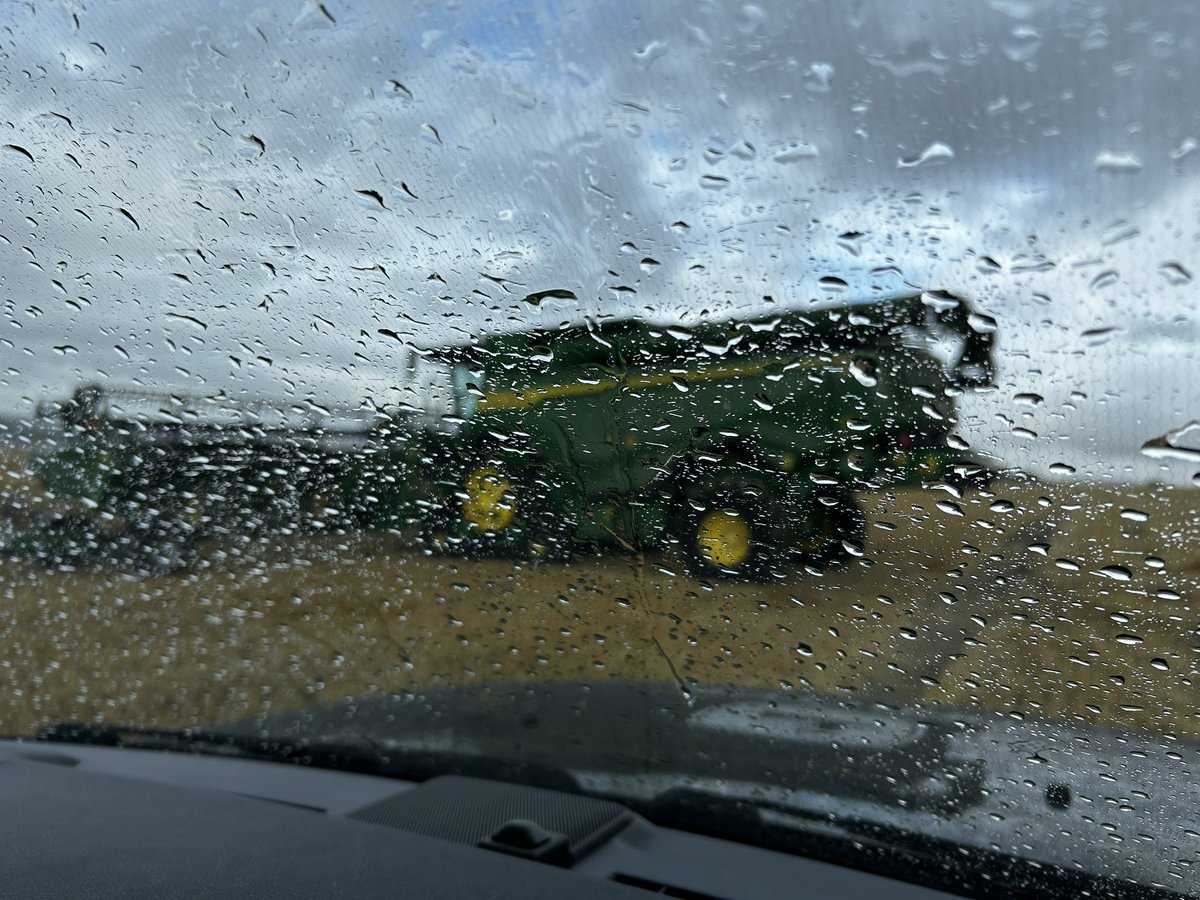 lawrence4646's tweet photo. Nice day to move our X9 demonstrator 🌧️🌧️@HuntForestGroup https://t.co/v2Bw3KjnwL