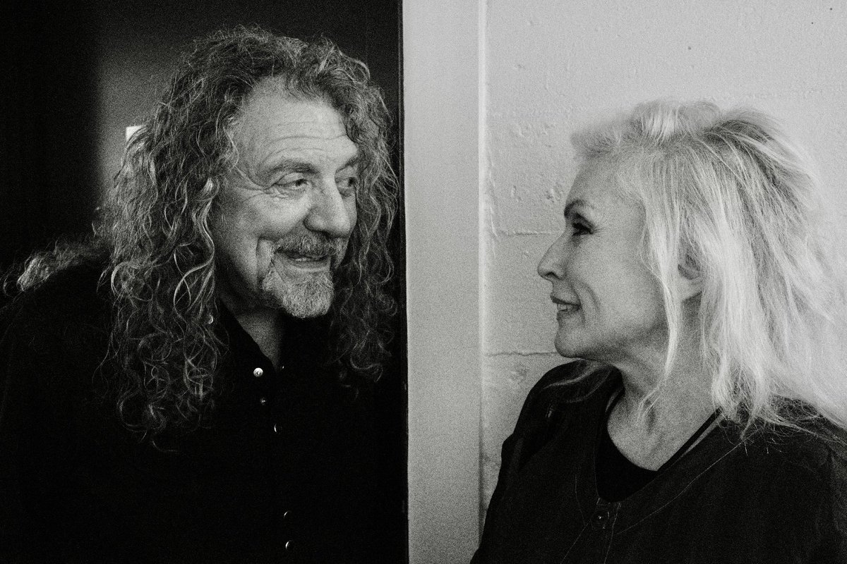 BlondieOfficial's tweet photo. Happy birthday Robert ♥️

📸 @chrissteinplays https://t.co/d7mH2pSccj