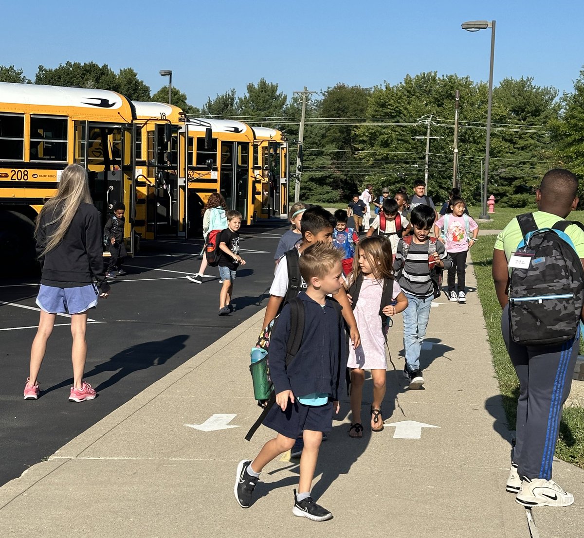 WyandotECS (@wyandotecs) on Twitter photo Our <a href="/WyandotECS/">WyandotECS</a> 💫 are rockin’ how to be safe on the bus! So grateful for our drivers getting our students safely to and from school each day! They do a fantastic job of helping set their day off right! #WEareLakota #BuildingBridges Our <a href="/WyandotECS/">WyandotECS</a> 💫 are rockin’ how to be safe on the bus! So grateful for our drivers getting our students safely to and from school each day! They do a fantastic job of helping set their day off right! #WEareLakota #BuildingBridges