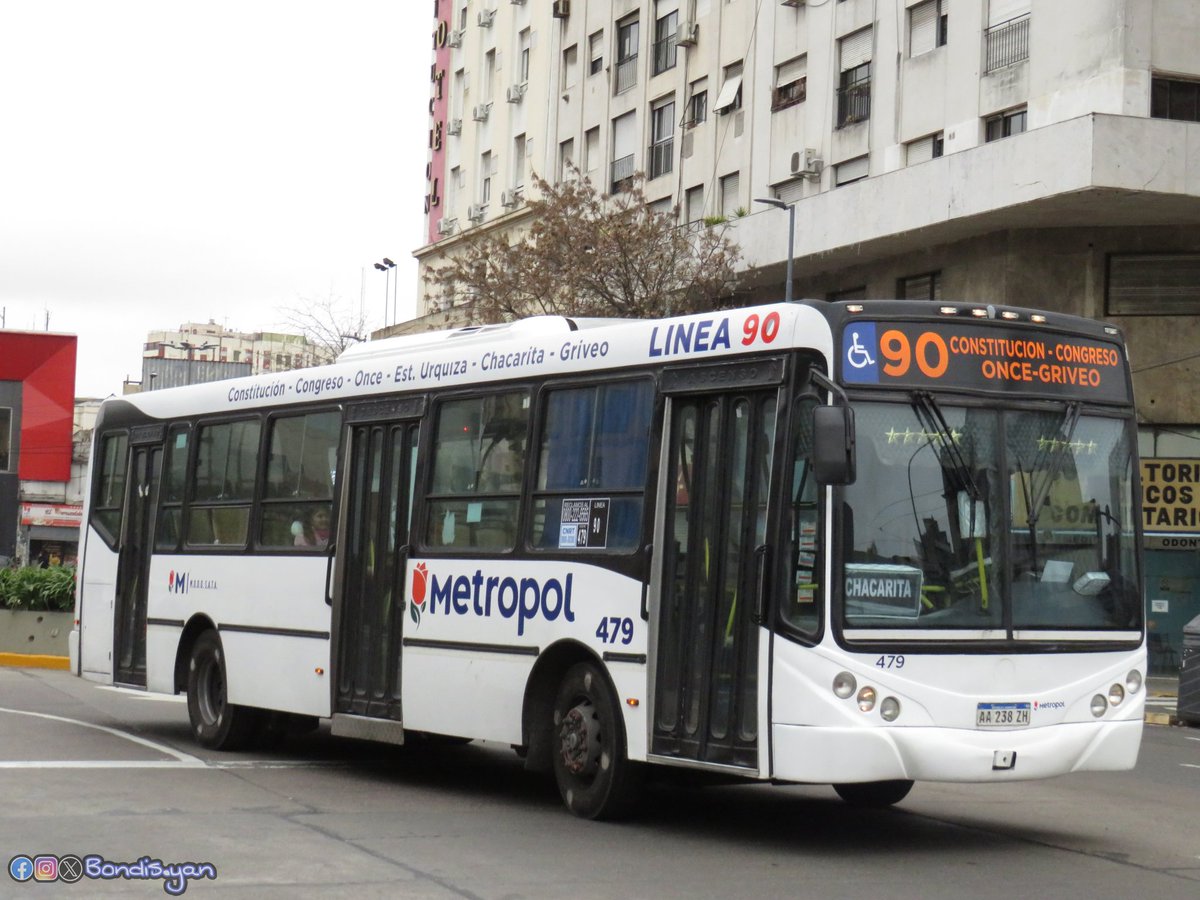 BondisYan's tweet photo. Línea ❾⓿ / Interno 479 / Metalpar IGUAZÚ II / Mercedes-Benz O500-U.
.
Ex #linea176
.
.
.
#linea90 #metalpariguazu #metalpar #mercedesbenz #mercedesbenzbus #o500u #constitucion #plazaconstitución #estacionconstitucion #metropol #lanuevametropol @Metropol_ar https://t.co/BRJvs8WBa6
