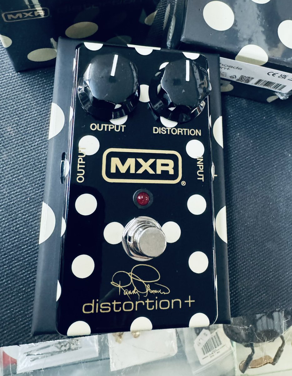 ROUTE1GUITARS's tweet photo. New Randy Rhoads MXR distortion+ now at the shop! https://t.co/DHfcGv1Y0U