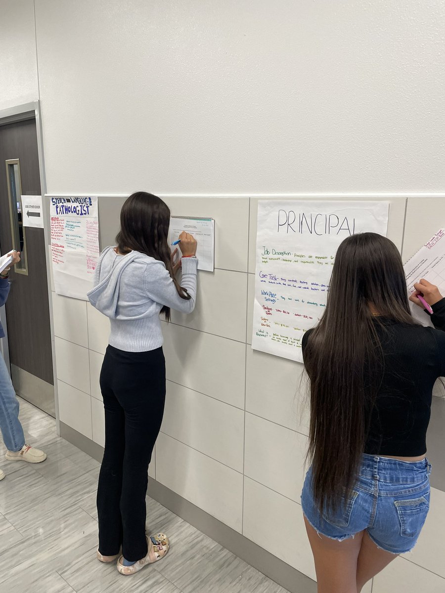 Freshmen Education &amp; Training students learning about different careers in Education 🍎✏️