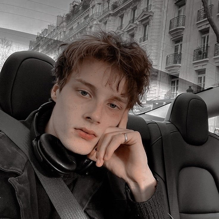 HYPXRIONM's tweet photo. Llegué, @VANISHINGCAMP.

——Scorpius Malfoy.
——17 años.
——Campista.
——Hugh Laughton Scott. https://t.co/YvB2ItL8ul