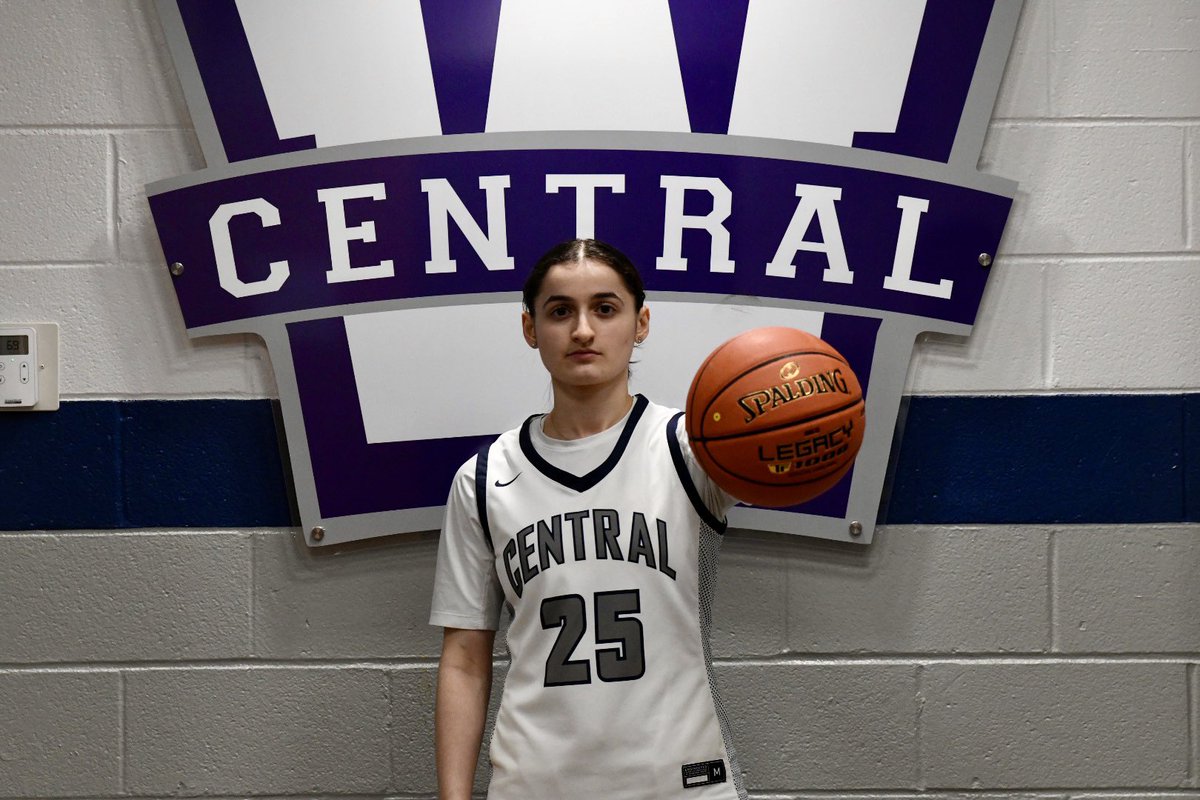 We’d like to wish a happy first week of classes to one of our vary own, Aida Ahkmedova! Hope your first two days on the hill at WKU have been great. We are excited to have you close to home.