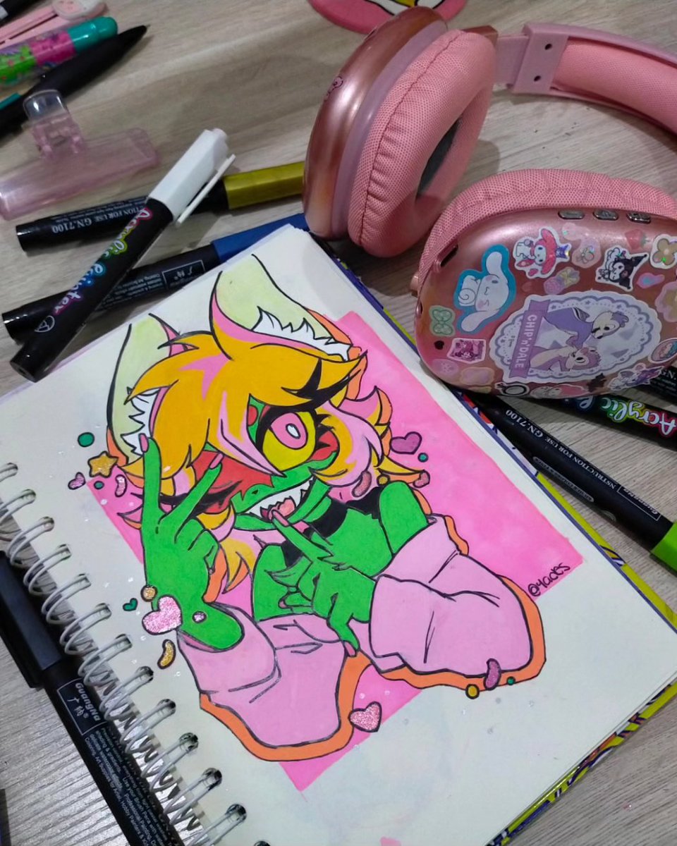YadesandYelo's tweet photo. Pequeña #oc que simplemente creé para pintarla con mis nuevos marcadores acrílicos, ando en el mood de experimentar 🥸👌🏻
#ocdrawing #ocart #art #digitalart #market  #originalcharacter #drawing #love #artist #beautiful #illustration #artwork #design #style #sketch #fypシviral https://t.co/XySQ4sLvm0