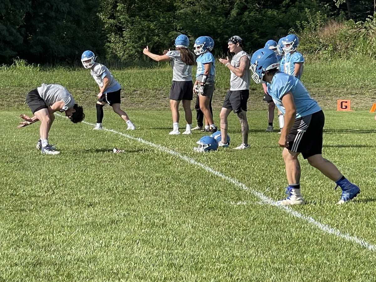 SMWCAthletics's tweet photo. Sprint Football time is here Pomeroys! Season opener set for Sept. 14 against Midway at home! https://t.co/kbM3oLZ2B3