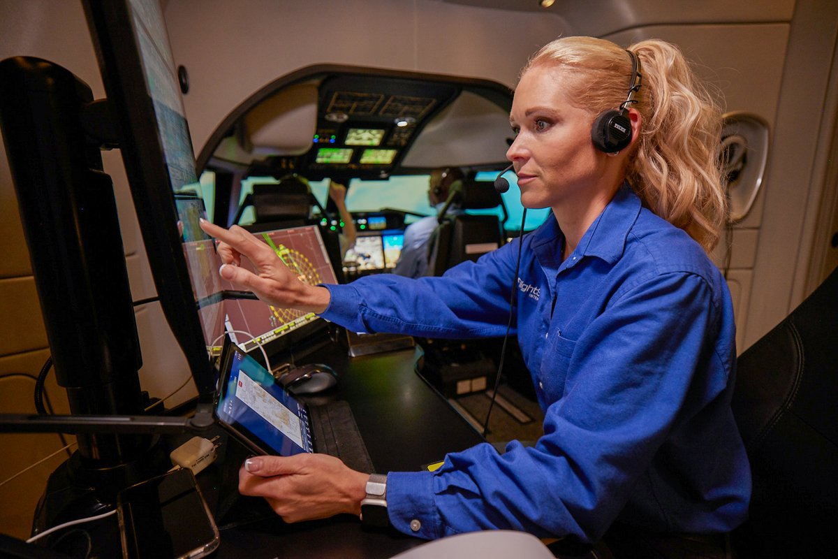 Elite pilots make elite instructors. Transition your career with FlightSafety and enjoy a stable schedule (along with benefits on another level). Check out our available positions here: bit.ly/45wdrOw