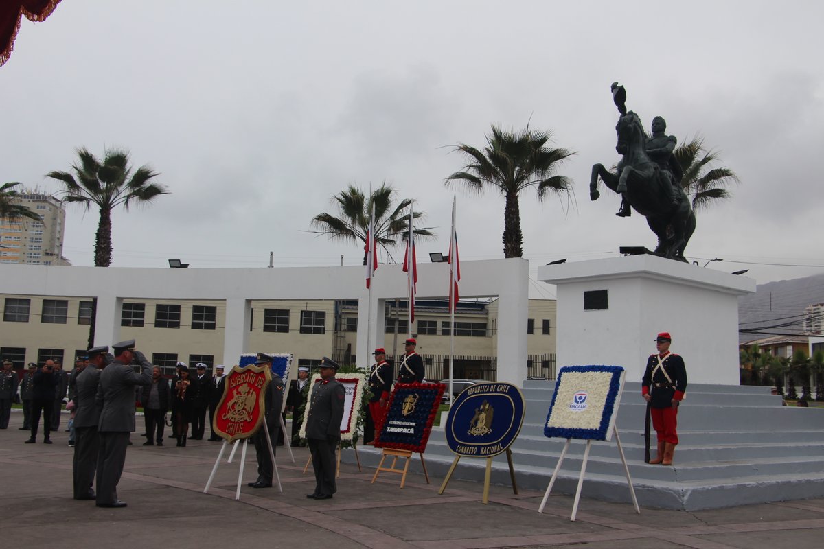 En la Guarnición de Iquique se realizó la ceremonia cívico militar de conmemoración del Ducentésimo Cuadragésimo Sexto aniversario del Natalicio del Libertador General B. O´Higgins R. donde participaron autoridades regionales, Comunales, Fuerzas Armadas, de Orden y Seguridad.