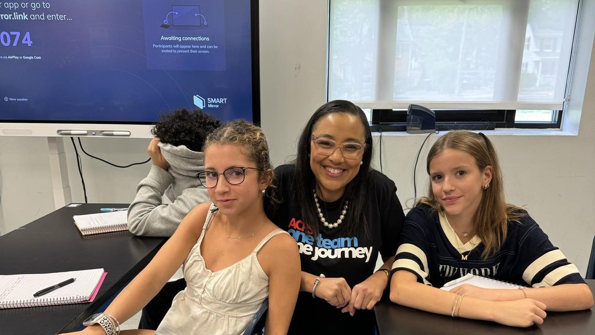 ACPSk12's tweet photo. Students at @GWMSPrexies are finding their groove for #ACPSBack2School! ποΈπ They are collaborating and finding their rhythm in their new classes. Letβs make this year one to remember! #ACPSBack2School #BacktoSchoolVA #ACPSOneTeamOneJourney https://t.co/kyARsqnkxw