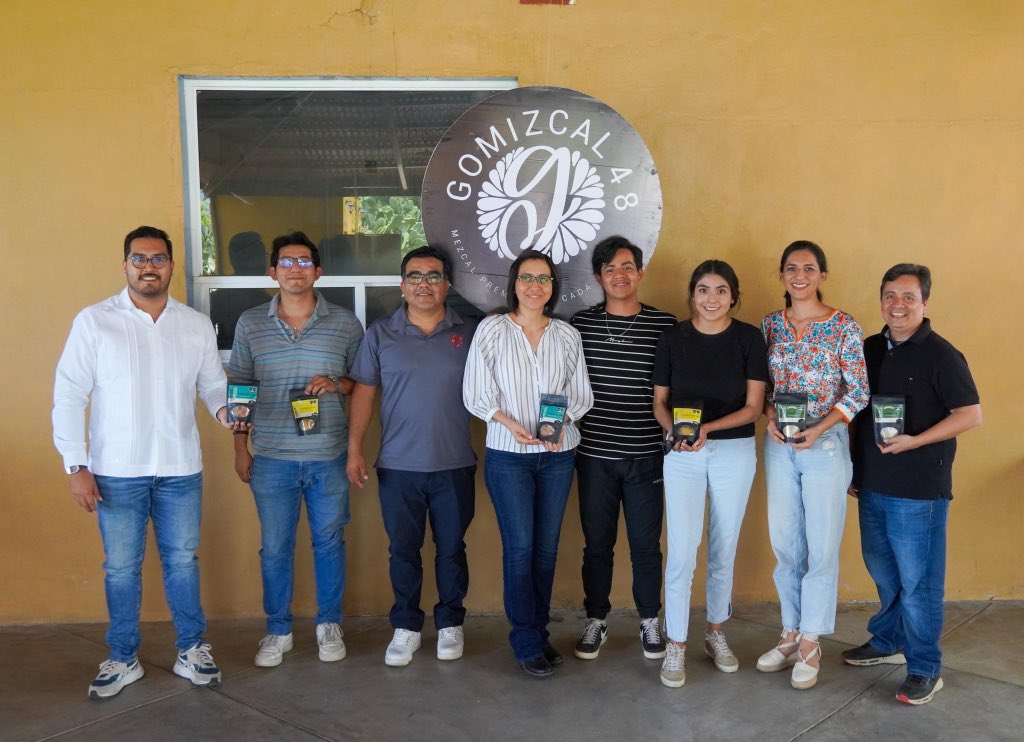 DesEconomicoOax's tweet photo. 🧵
El pasado sábado, en el marco del convenio entre la @IberoPuebla y la #SEDECO, tuvimos el honor de recibir a nuestros aliados de la Universidad IBERO Puebla quienes visitaron a dos empresas locales con gran potencial. https://t.co/YXRg1PhDSl