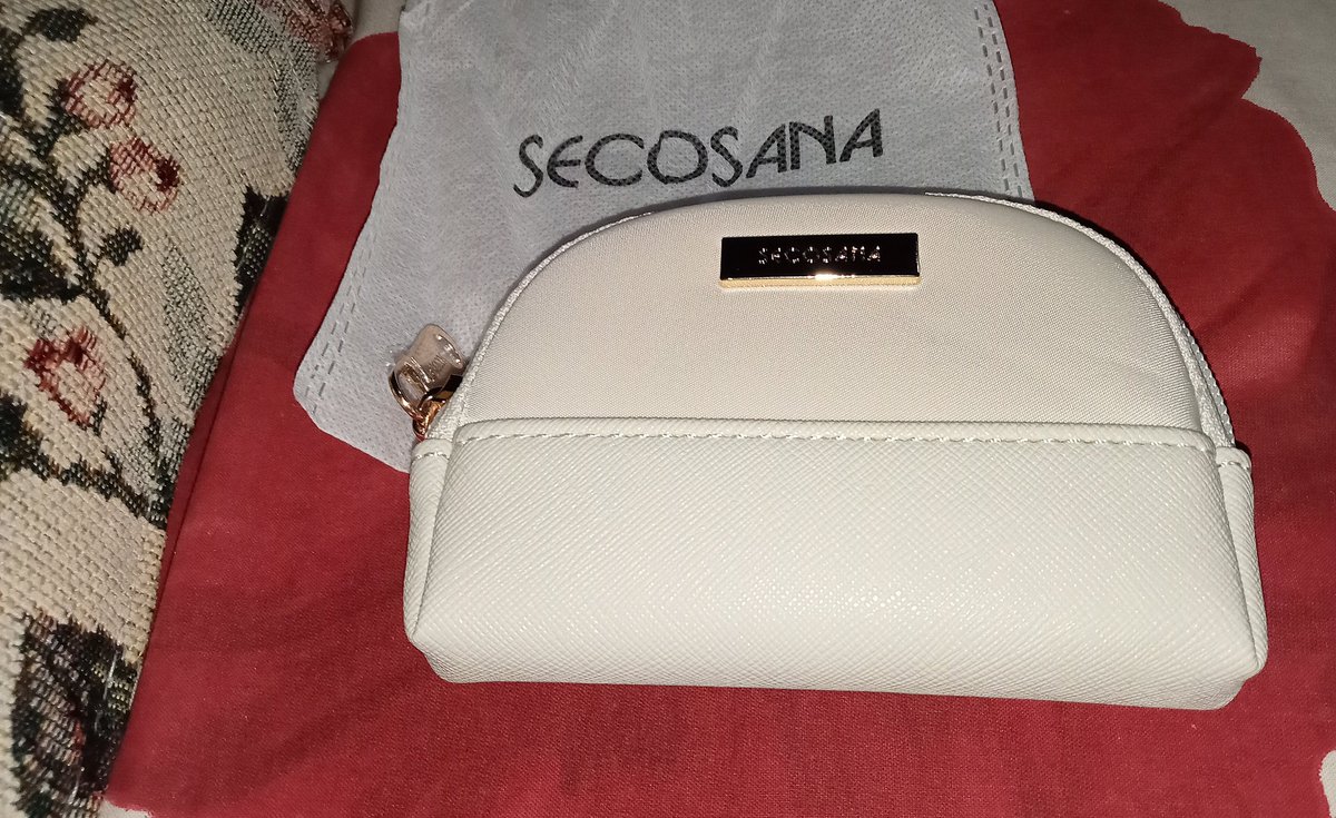 gyubeanne's tweet photo. ΰ³ - #salamatsz
π - #annesmails
π β’ π²ΰ£ͺ β π― : hi po, @ceresiekiss ! the wallet arrived safely na to me po <3 tysmmmmm β‘ - https://t.co/6BFlWDyShE
