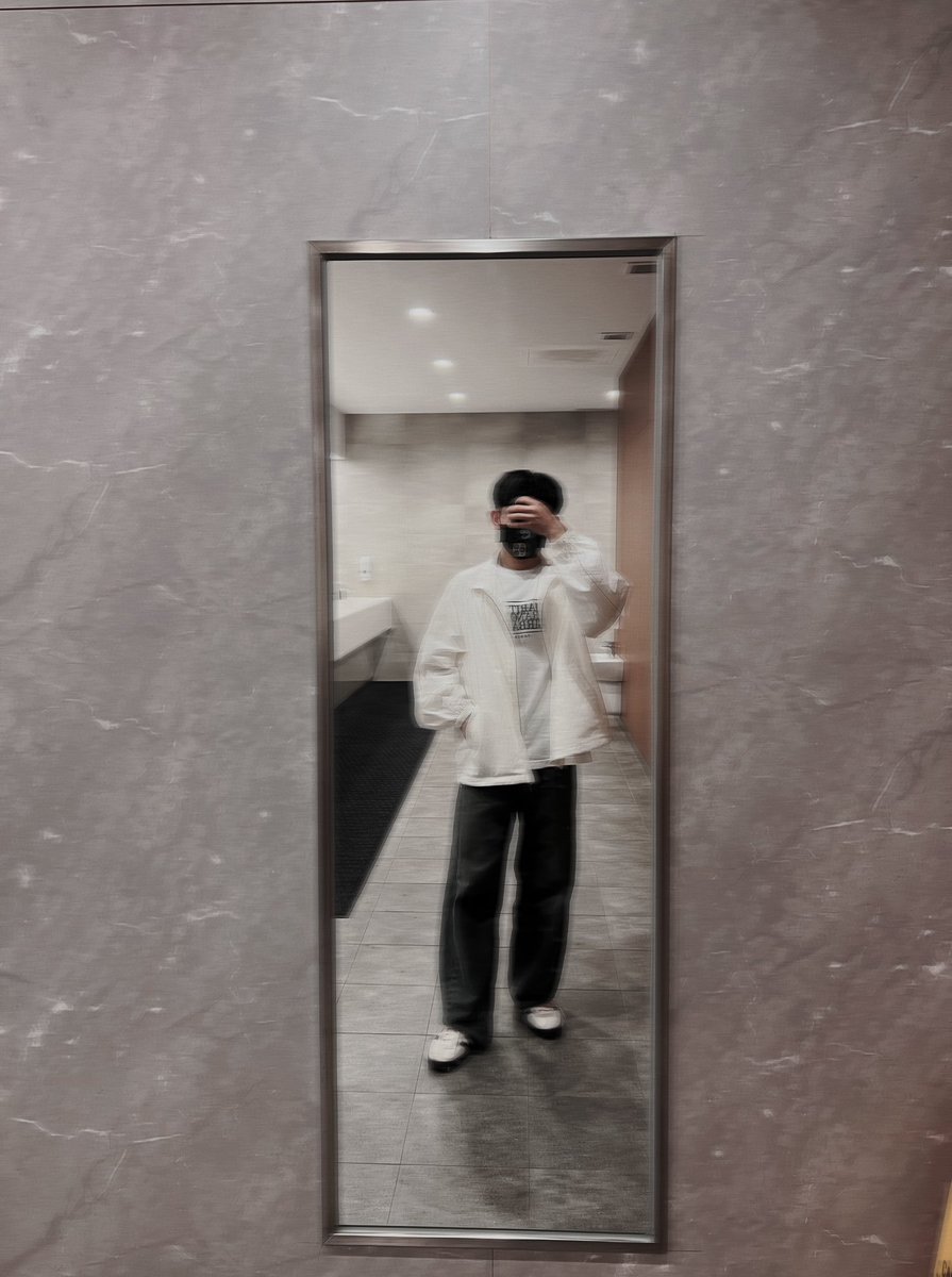 最近好窮有人可以包養我嗎🥺
#台中