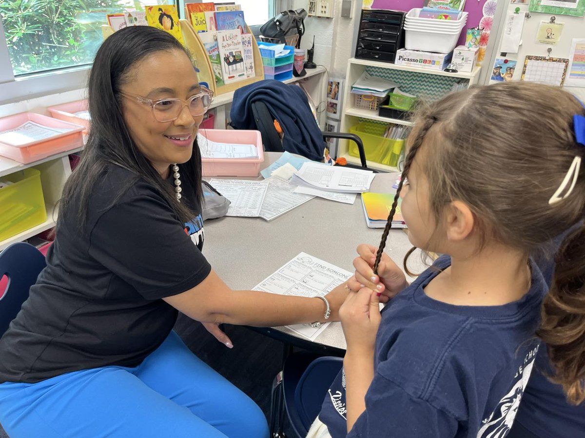 ACPSk12's tweet photo. Every corner of @LylesCrouch, from the halls to the classrooms, is filled with joy! ππ Students are reconnecting with friends and teachers, ready to take on the year with enthusiasm. Weβre excited for all the learning ahead! #ACPSBack2School #BacktoSchoolVA #ACPSIsTheBest https://t.co/KN1ZrghAoZ