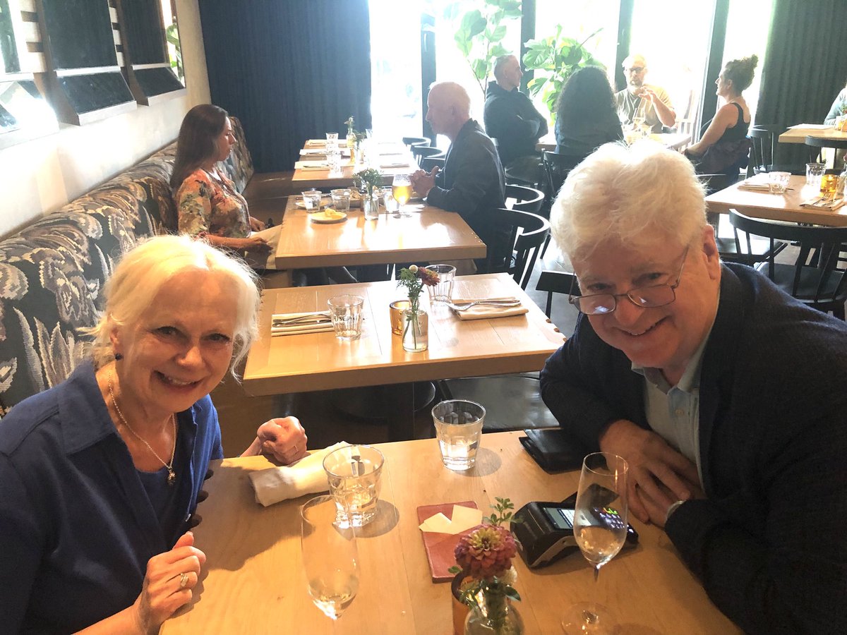 Linwood Barclay tweet media