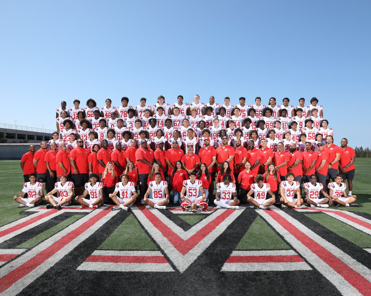 2️⃣0️⃣2️⃣4️⃣ Mater Dei Varsity Football  \|/