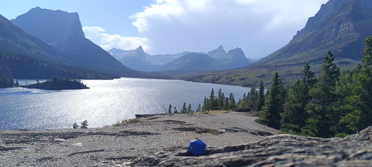 NikNumber7's tweet image. #XYO #XYOARMY #XYOFAMILY
@OfficialXYO @coin_with_us 
These days I&apos;m Geoming at Glacier NP, Montana, USA 🏞️
Views are huge! 🔥💥