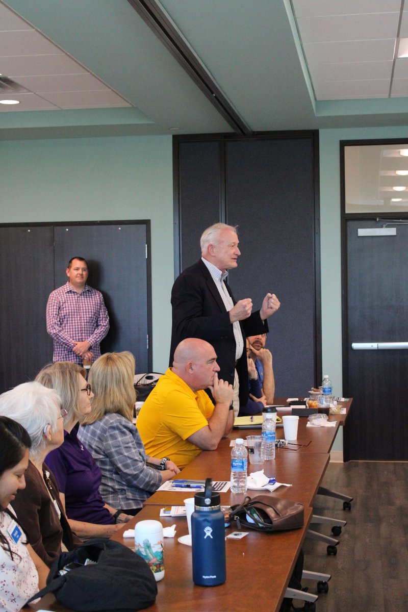 Thank you to everyone who joined us for the SVCC Healthcare Forum! Special thanks to our panelists, Nora Hannah (Sun Health), Susan Boyles (Adelante Healthcare), Washington Covena and Jessica Rigler (Blue Cross Blue Shield), and moderator Carlos Velasco (Novle).