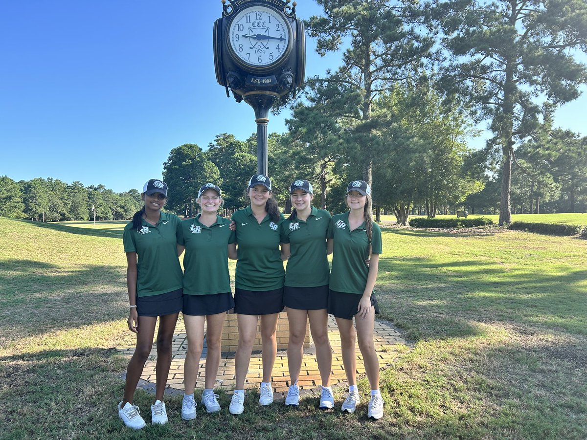 GirlsGolf_CRHS's tweet photo. The Lady Copperheads finished their first tournament of the season 6th out of 17 teams!  Team was led by Brooke Mehlhouse 81, Reagan Lynch 83, EllaRose Hill 90 and Jordan Lyons 93! Way to go ladies! 💚💛🏌️‍♀️ https://t.co/344hDdSHel