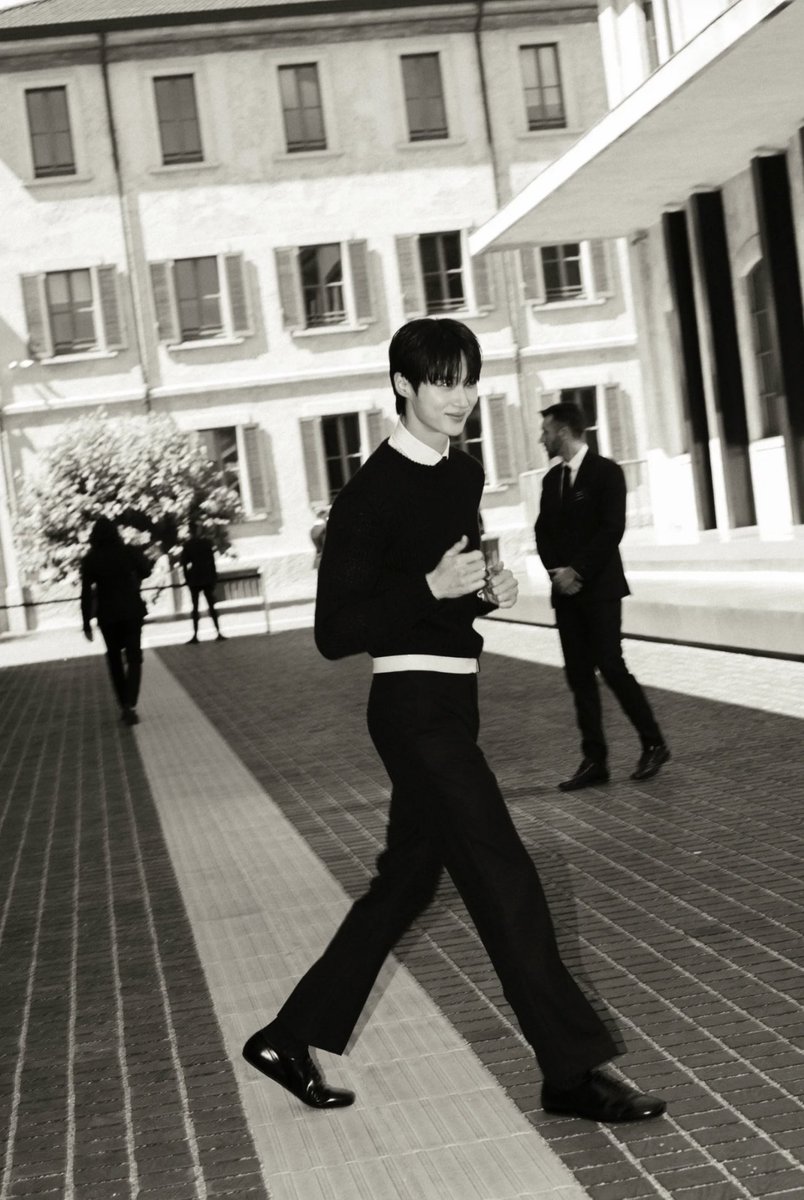 Finest style caught in its plain form.