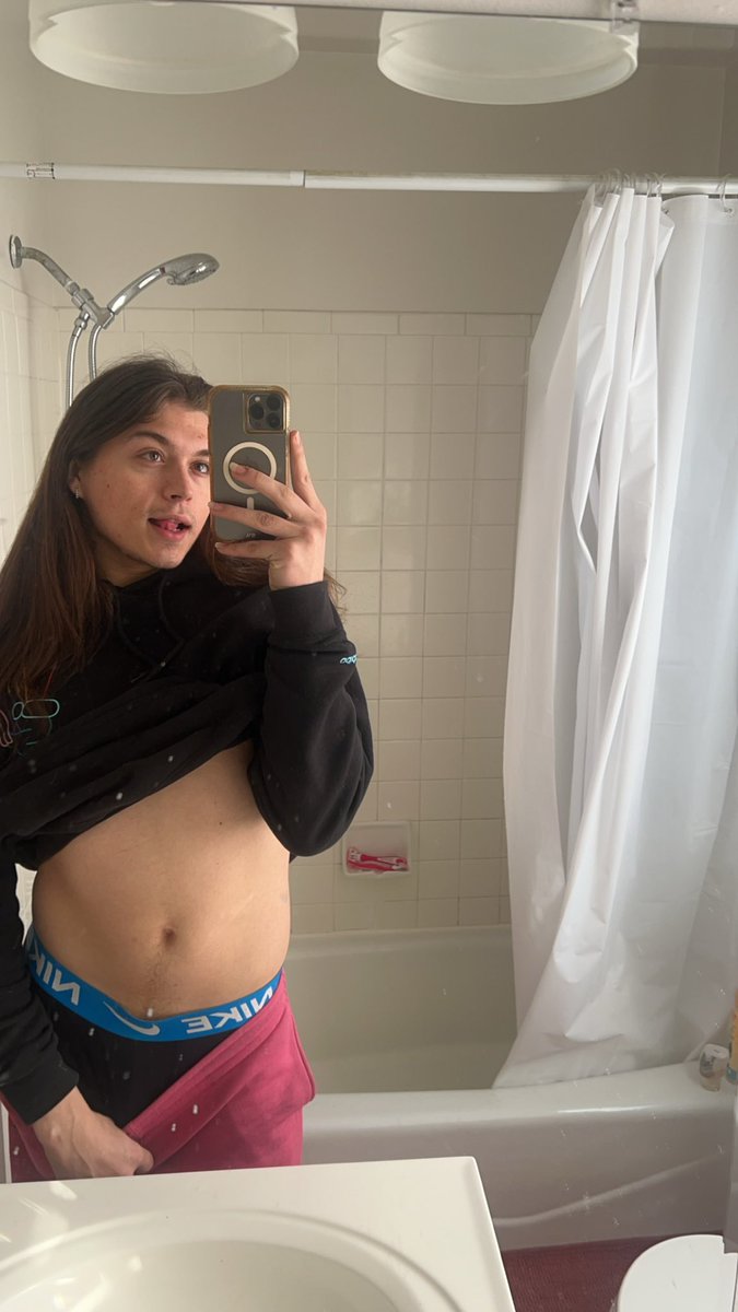 itsjaedababy's tweet photo. 💦 https://t.co/uZItsCSePh