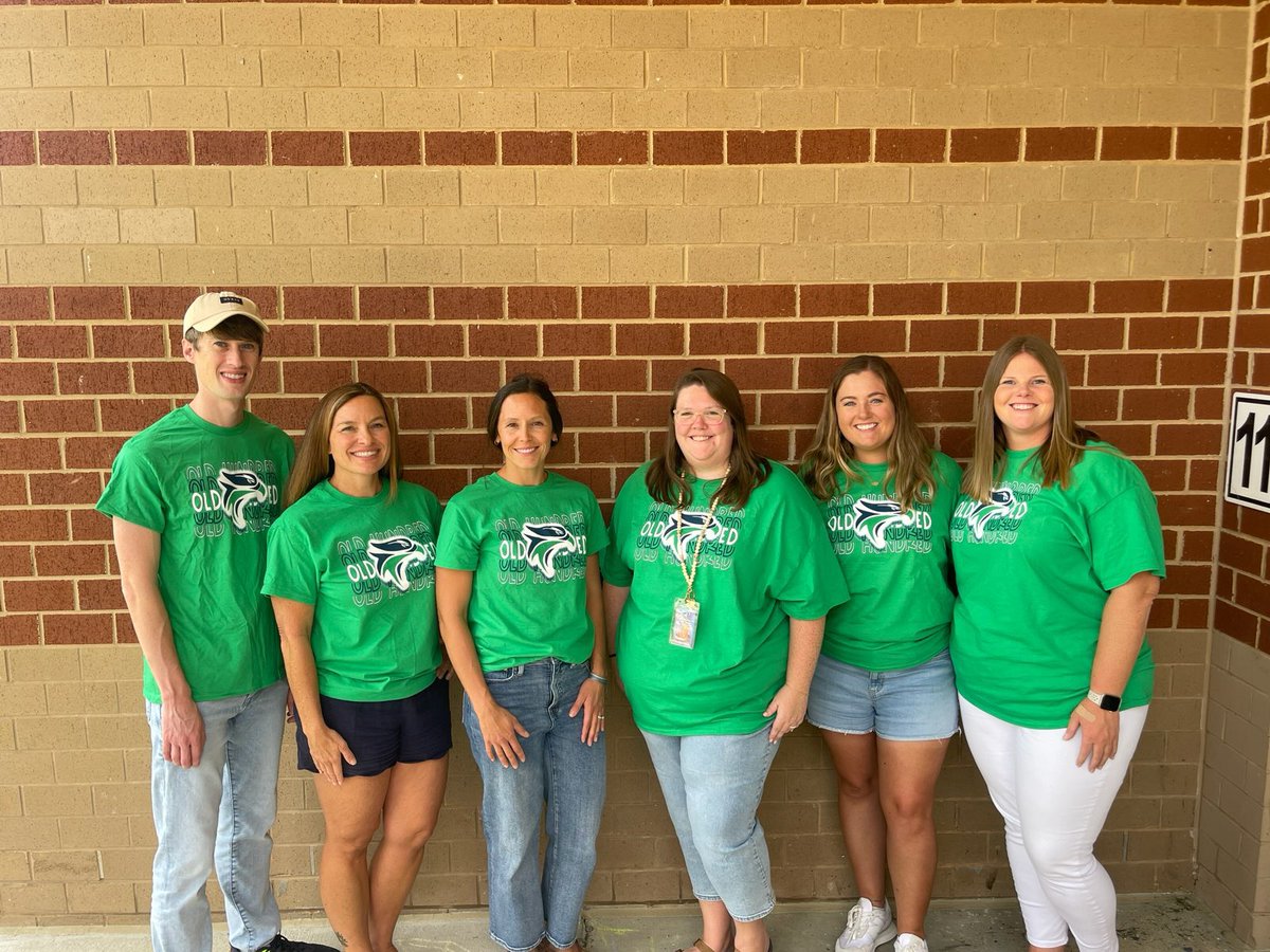 Kaitlyn Gunn (@mrsgunn4th) on Twitter photo We have been loving every second of being together again! Fourth grade is off to an amazing start! ๐๐ <a href="/OldHundredES/">Old Hundred Elementary School</a> We have been loving every second of being together again! Fourth grade is off to an amazing start! ๐๐ <a href="/OldHundredES/">Old Hundred Elementary School</a>