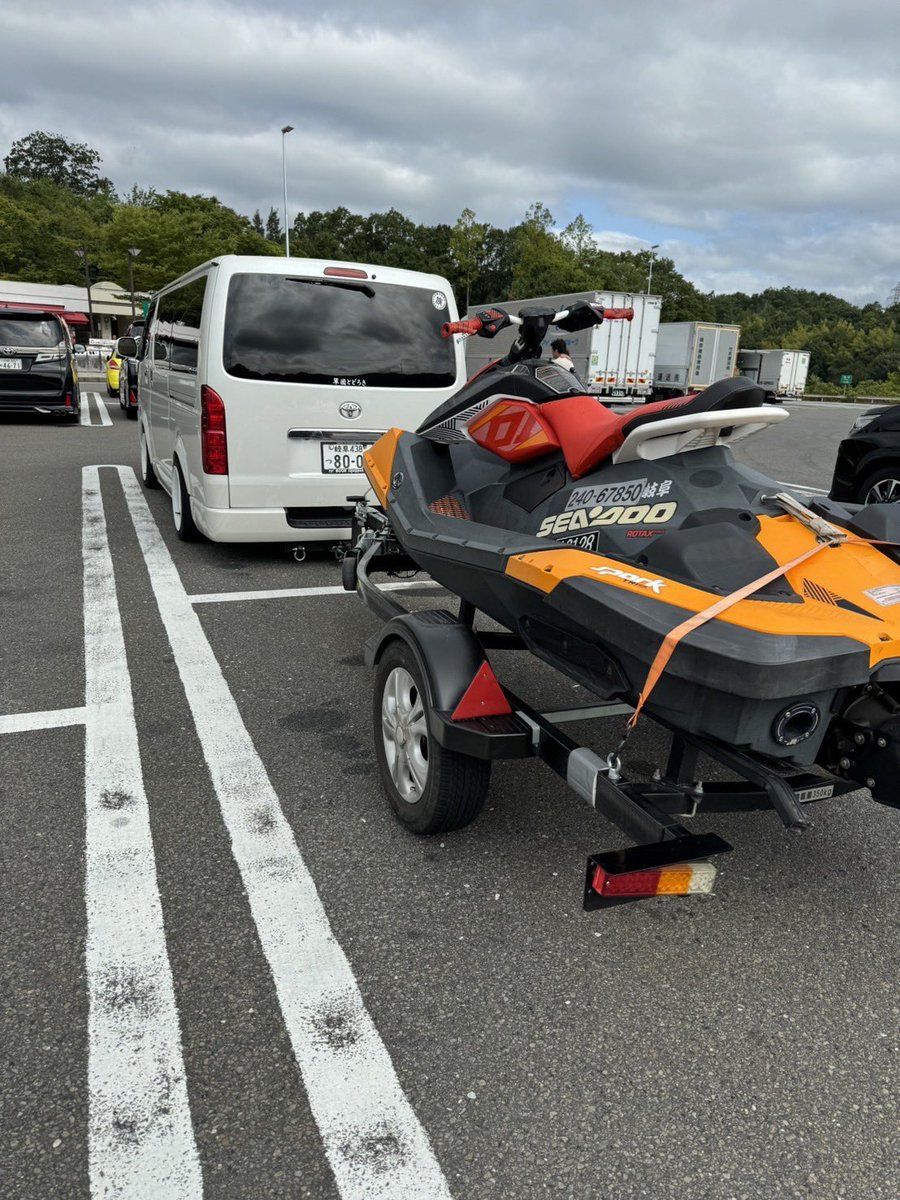 dechidechigs400's tweet photo. お盆充実 https://t.co/jNPGu7z7D3