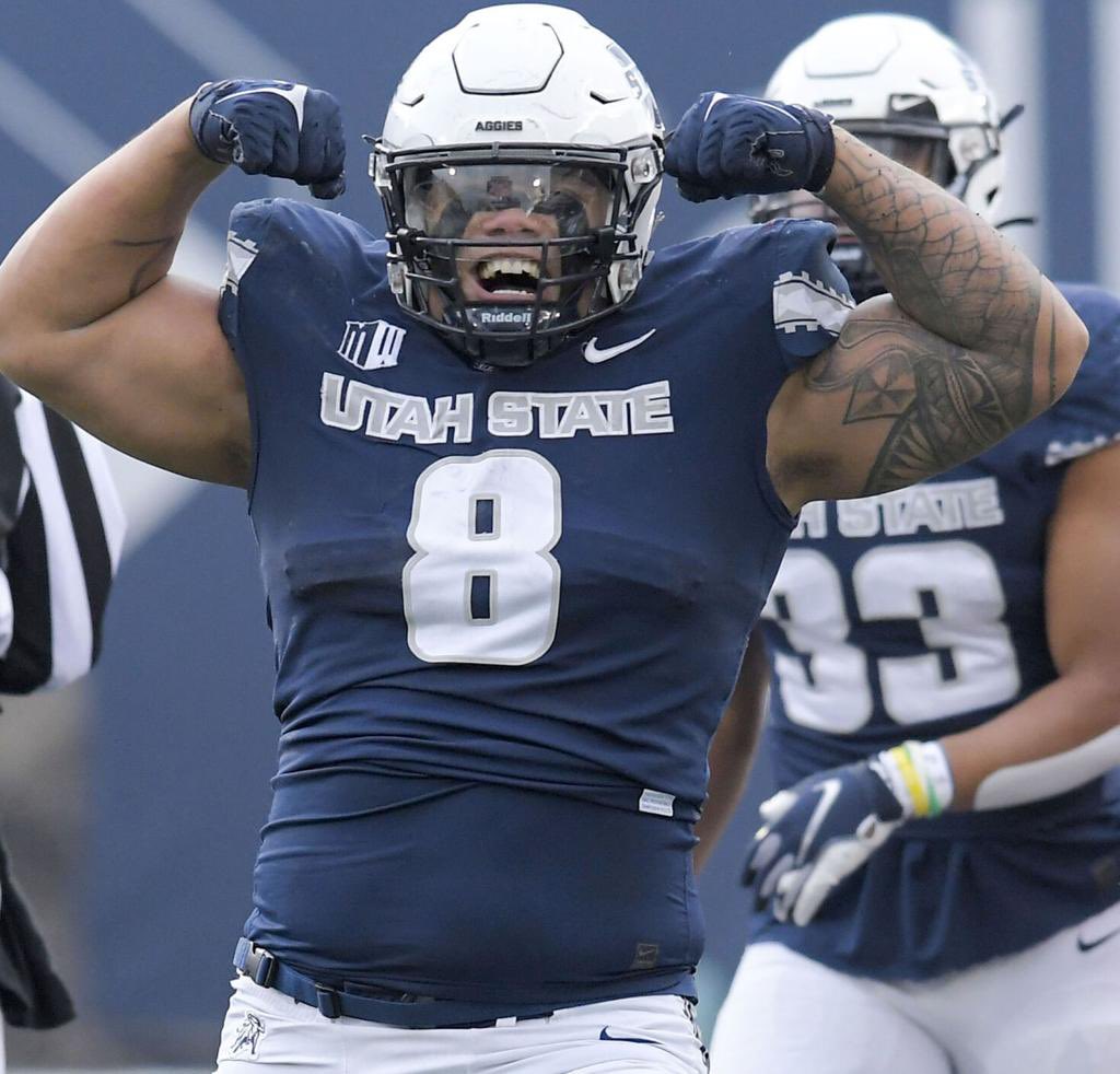 After a great a conversation with <a href="/TheSamuraiCoach/">Cedric Douglas</a> Blessed to receive an offer from Utah state🔵⚪️
<a href="/CoachDrewDallas/">Drew Dallas</a> <a href="/coachroberson42/">CoachDeebo42</a> 
<a href="/JGonzalesJr10/">Julio Gonzales Jr.</a>