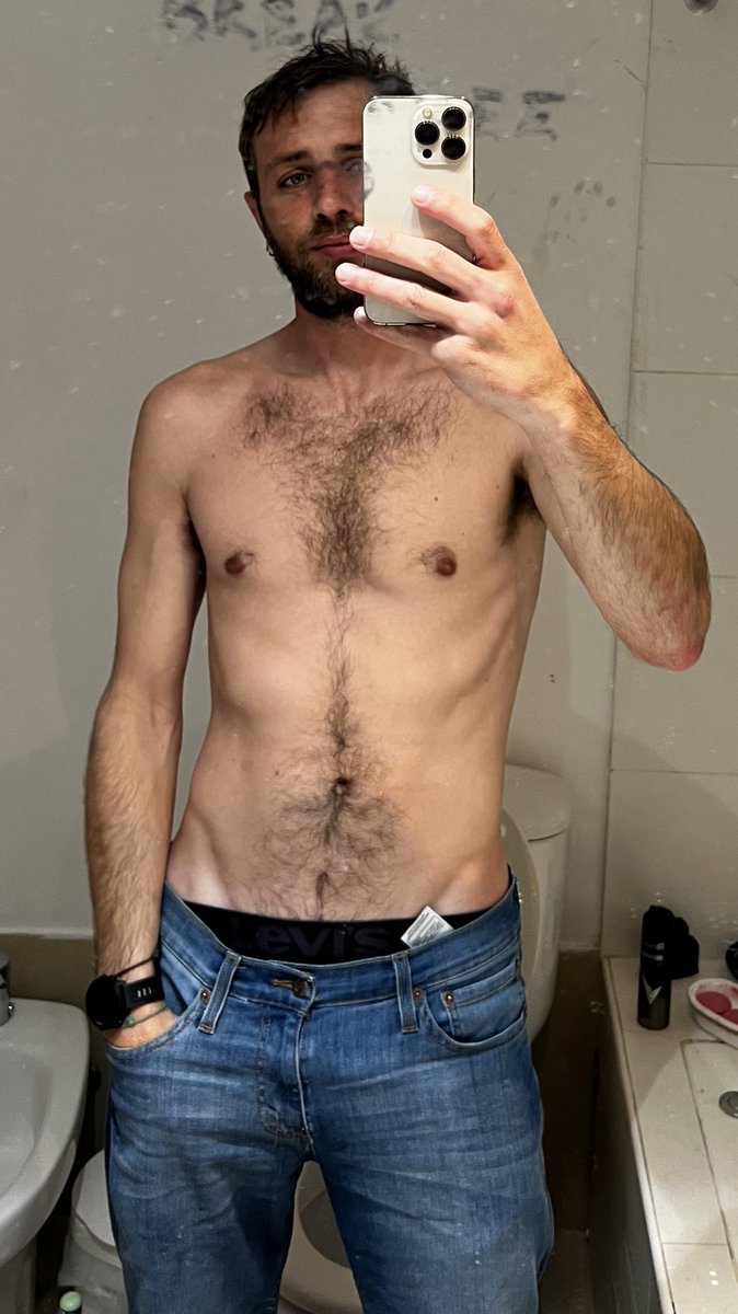 charpiisexi tweet media