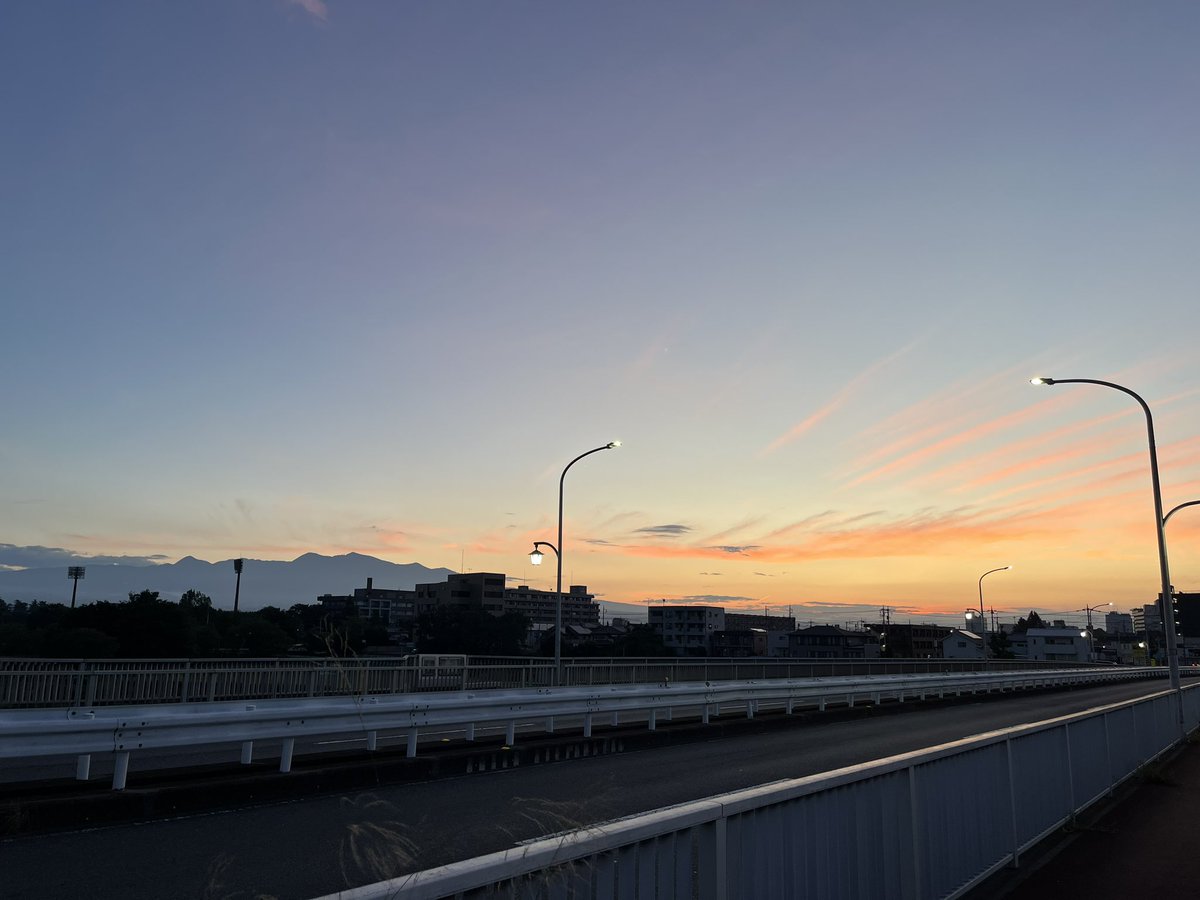 nazochuu's tweet photo. なんとなく秋が近づいて来てるような😅

#赤城山
#大渡橋 https://t.co/loIE1Gs9ou