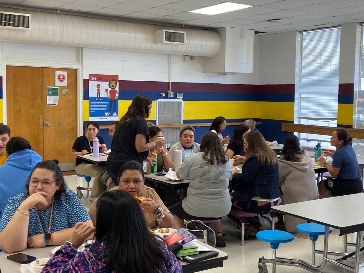 FPG Bilingüe tweet media