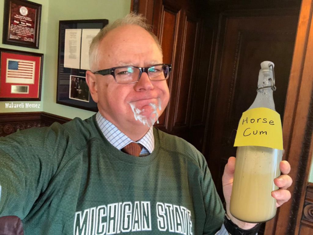 CaptainCrook6's tweet photo. @atensnut Gonna drink my horse cum at the DNC like Tim Walz did in 1995 https://t.co/POfzUpkWj7