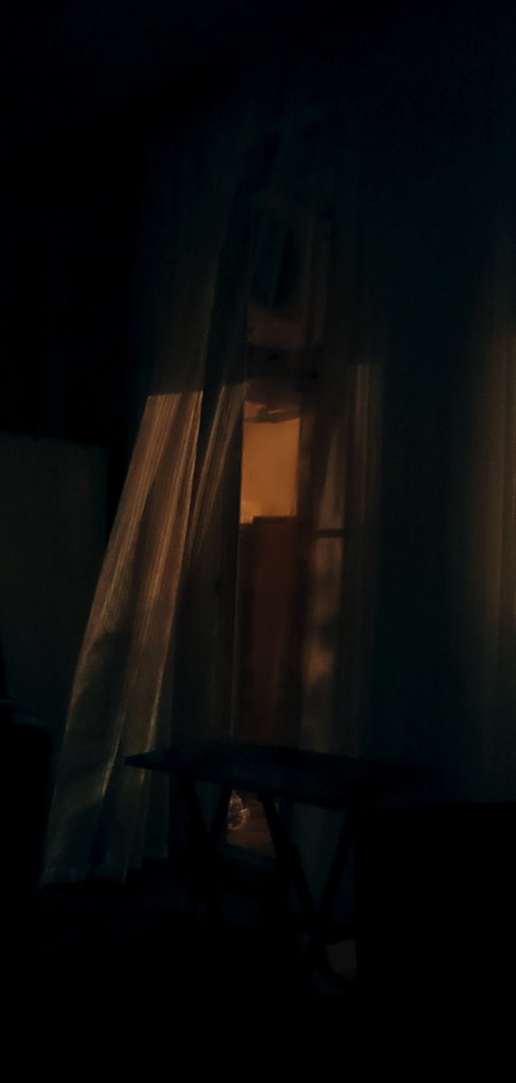 zehraa838's tweet photo. 🌛 https://t.co/aV3rnAm6sI
