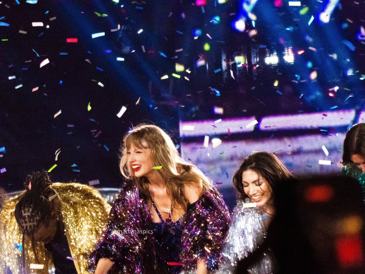 eratourpics's tweet image. So long, London