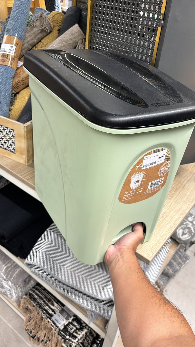 Angelo Menezes tweet media