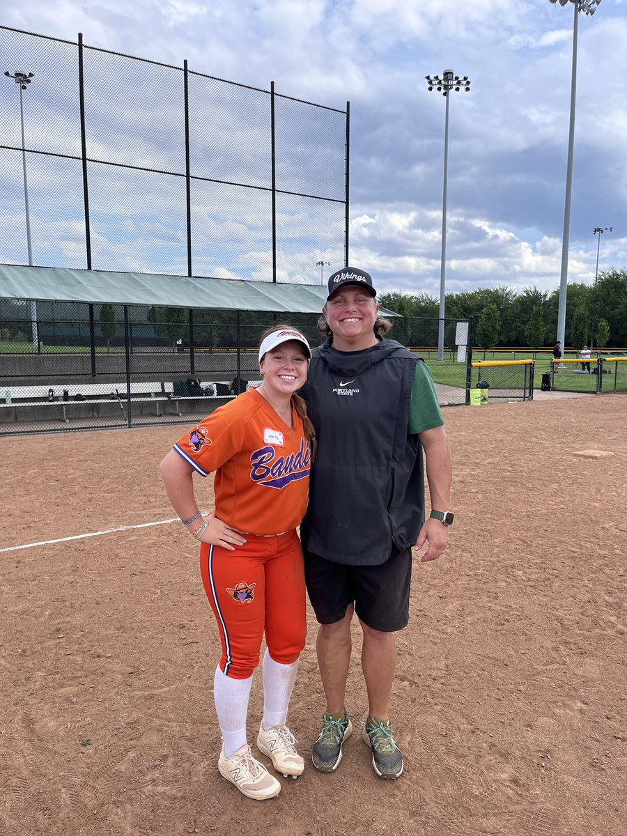 Hailey Schuffenhauer tweet media