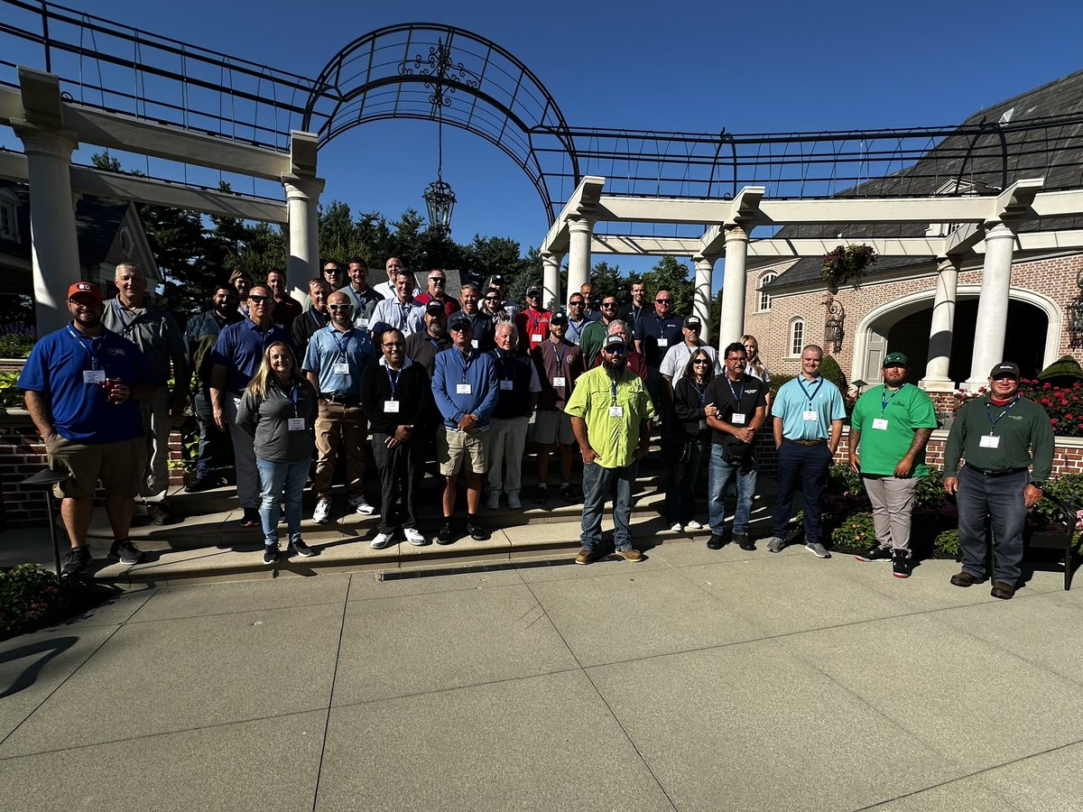 HarrellsLLC's tweet photo. The first day of the Business Building Bootcamp in Carmel was a huge success! 🥳

Thank you to everyone who made it out and to @thelawncareceo, @sprayesoftware and ENVU, our partners and sponsors for the event.

We’ll see you tomorrow in Cape Cod for the next bootcamp! https://t.co/KSAlnL9sD6