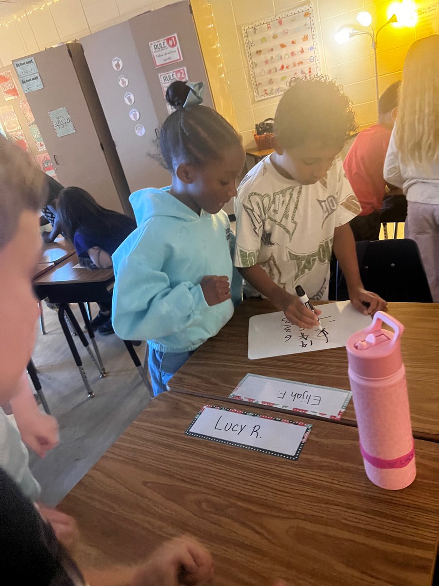 Mrs. Gulin tweet media